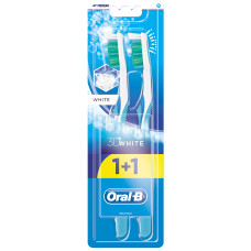 Зубная щетка Oral-B (Орал-Би) 3-D White Отбеливание, средняя жесткость, 1+1 шт